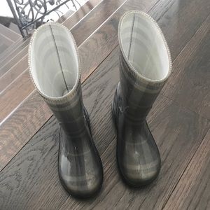 Kids Burberry Rain boots U.S. size 11/12